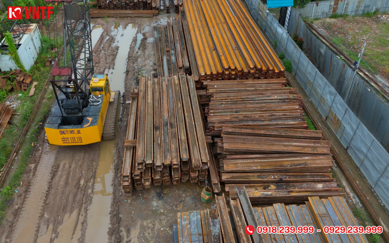Khu tập kết cừ Larsen