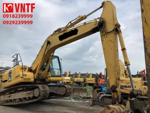 Đào xích KOMATSU PC200-10